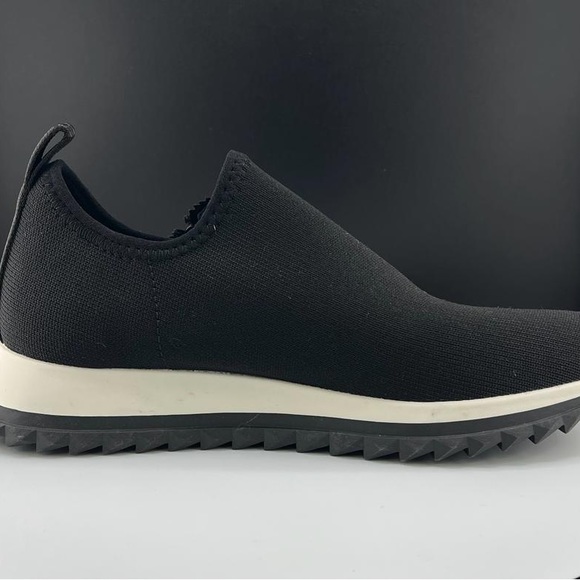 DKNY Abbi Lightweight Slip-On  Women’s Comfort Sneakers. New - Picture 7 of 9